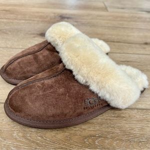 UGG Australia Scuffette II slippers Women’s size 5